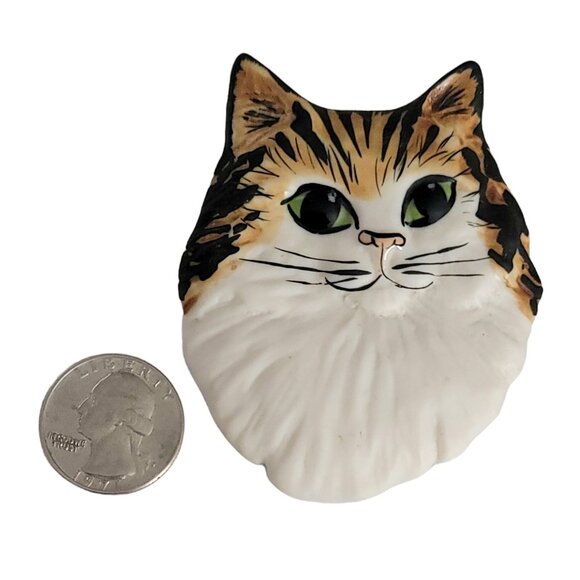 Carol Halmy Handmade Porcelain Cat Brooch Pin, Signed - Picture 3 of 7
